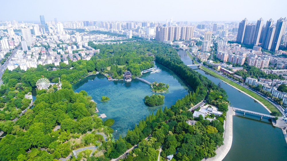holiday inn hefei by ihg