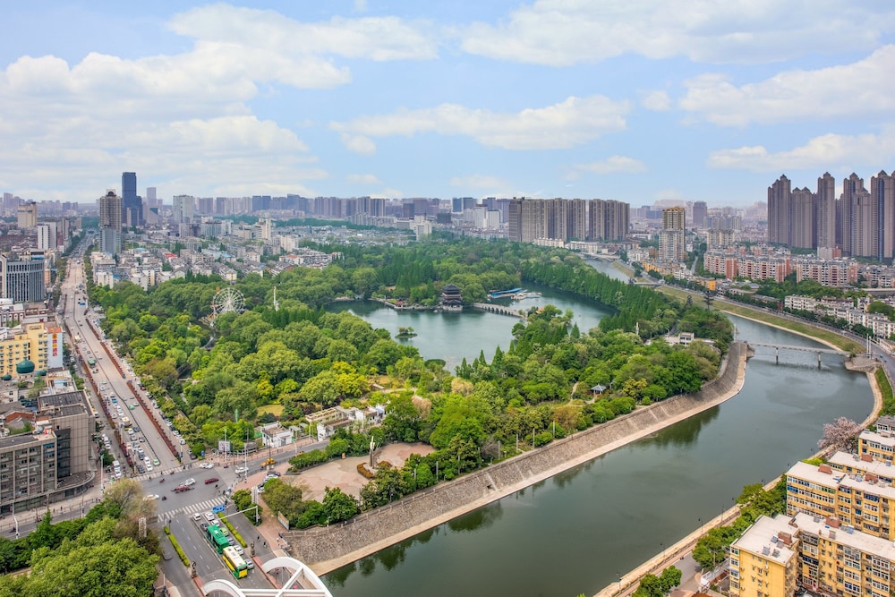holiday inn hefei by ihg