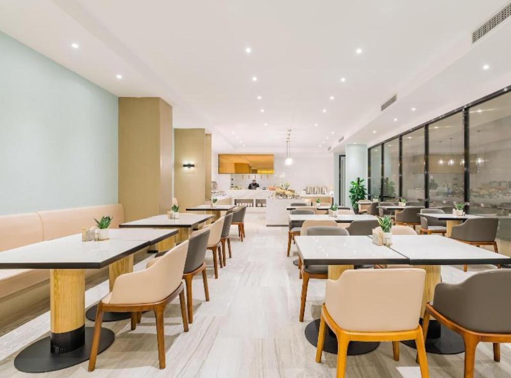 atour hotel shangyuan ave nanjing