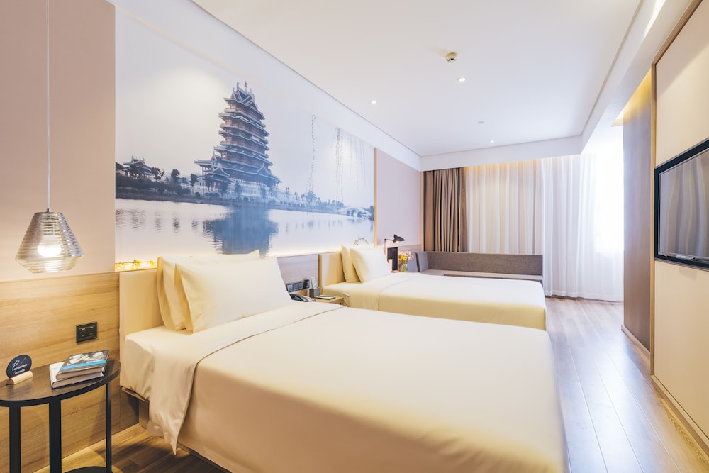 atour hotel shangyuan ave nanjing