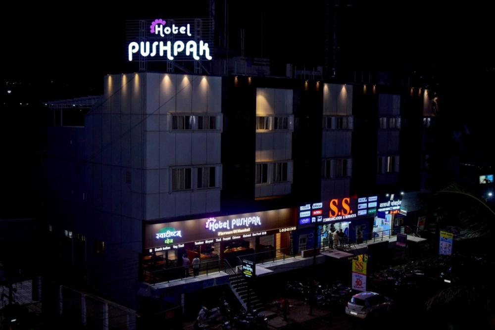 hotel pushpak satara
