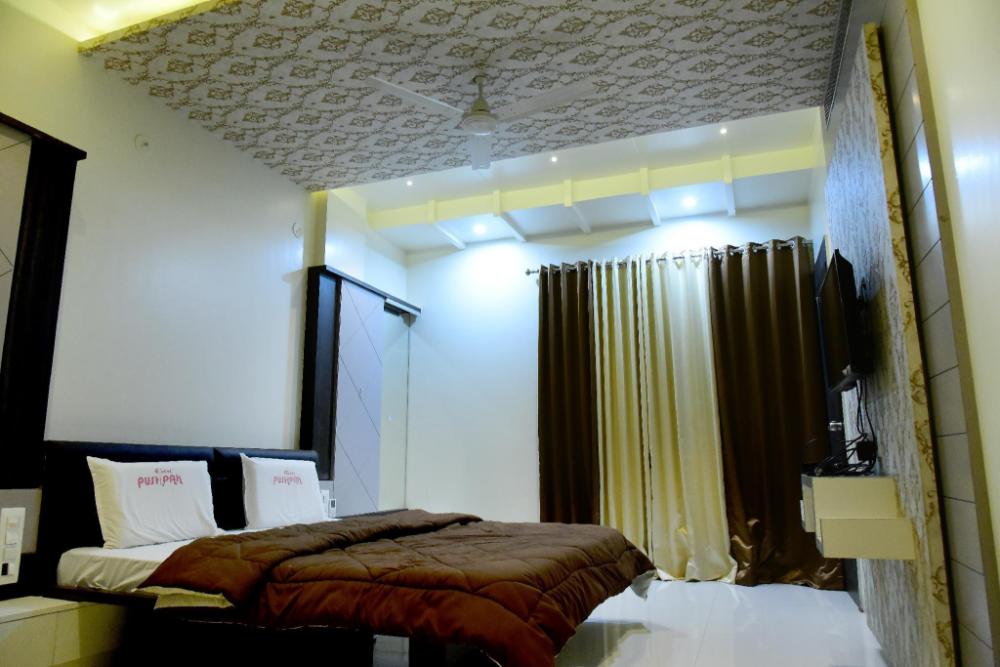 hotel pushpak satara