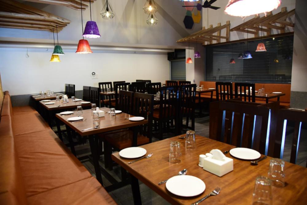 hotel pushpak satara