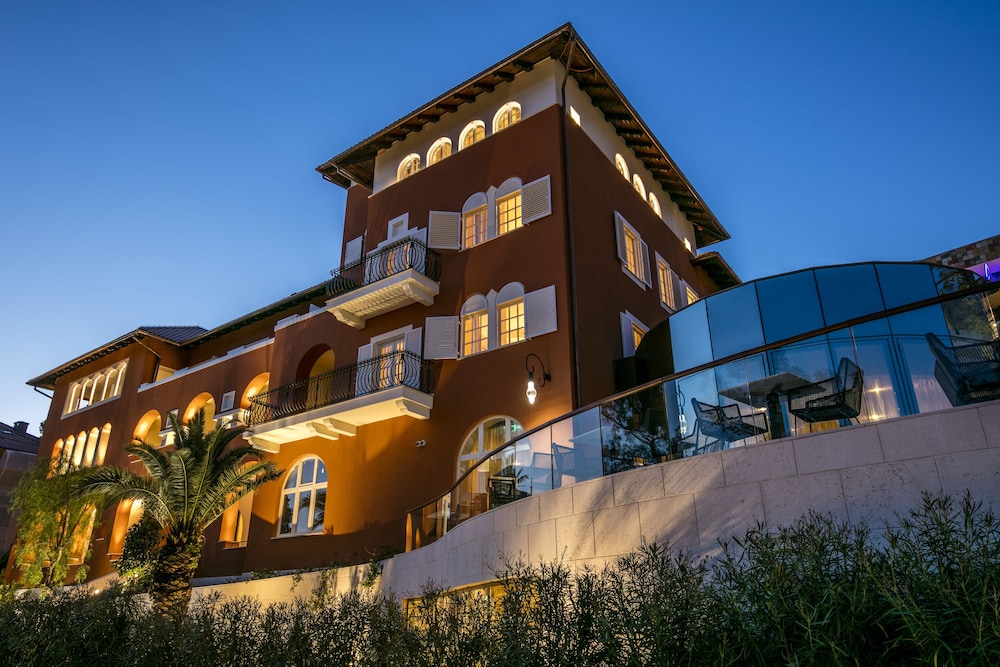 boutique hotel alhambra