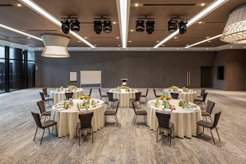 village hotel sentosa by far east hospitality