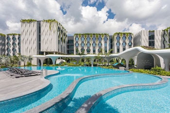 village hotel sentosa by far east hospitality