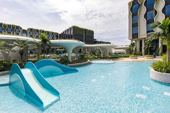 village hotel sentosa by far east hospitality