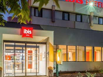ibis rennes cesson