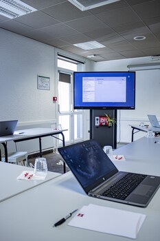 ibis rennes cesson