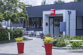 ibis rennes cesson