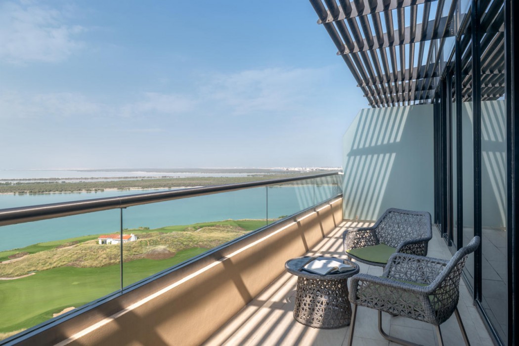 yas plaza mangroves by ihg