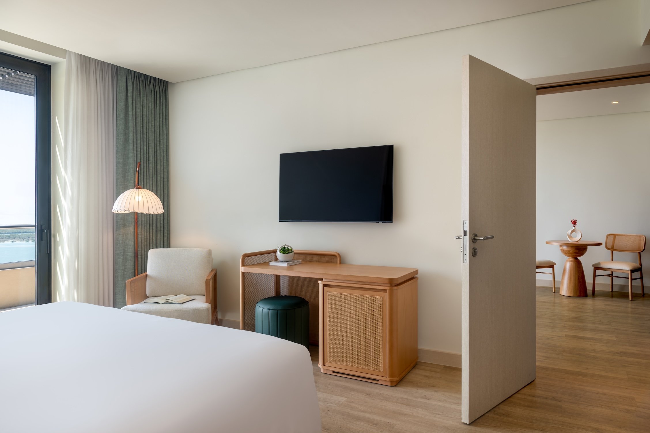 yas plaza mangroves by ihg