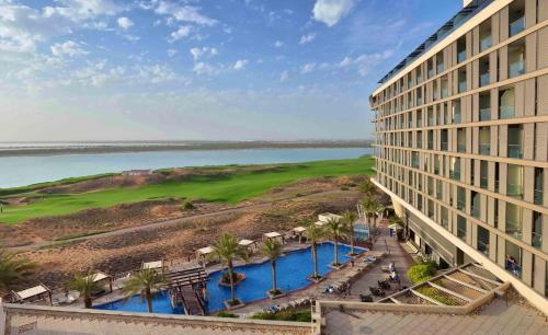 yas plaza mangroves by ihg
