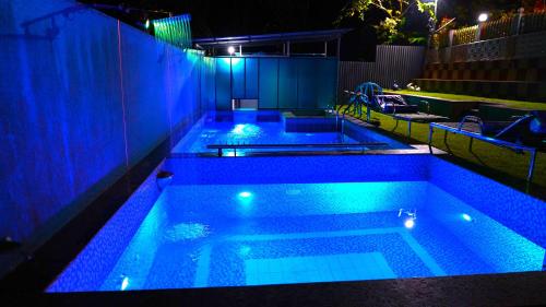 arabian nights munnar