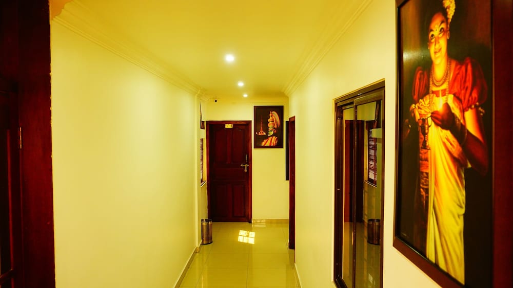 thayamkerys royal inn