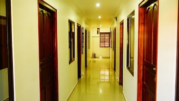 thayamkerys royal inn