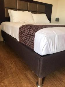 The White House Hotel Samoa,Samoa>>Apia,2.5 star