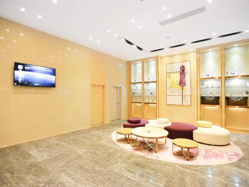 lavande hotel gaozhou chengdong bus station branch