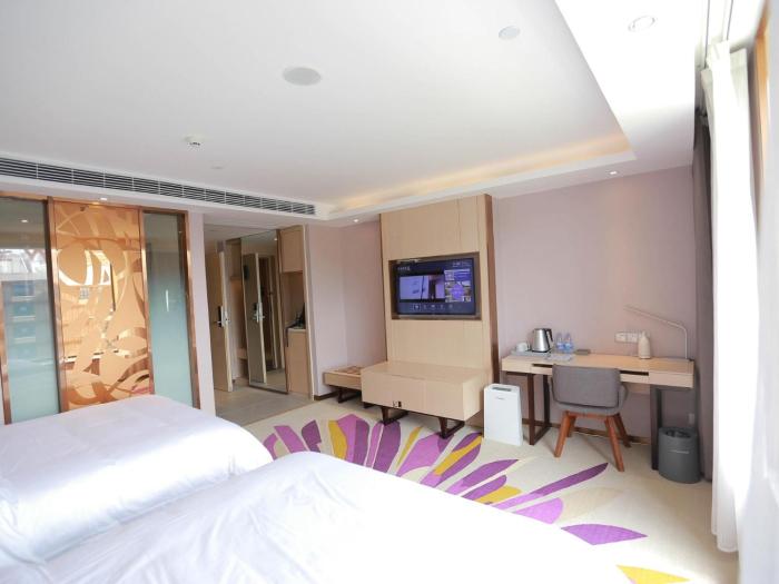 lavande hotel gaozhou chengdong bus station branch