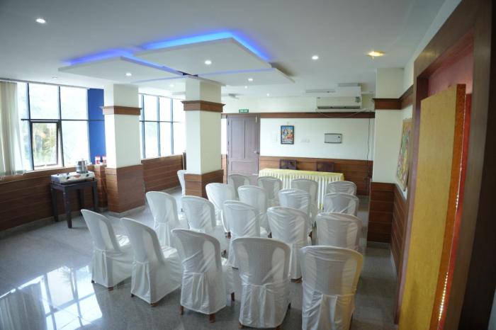 padmatheertham inn varkala