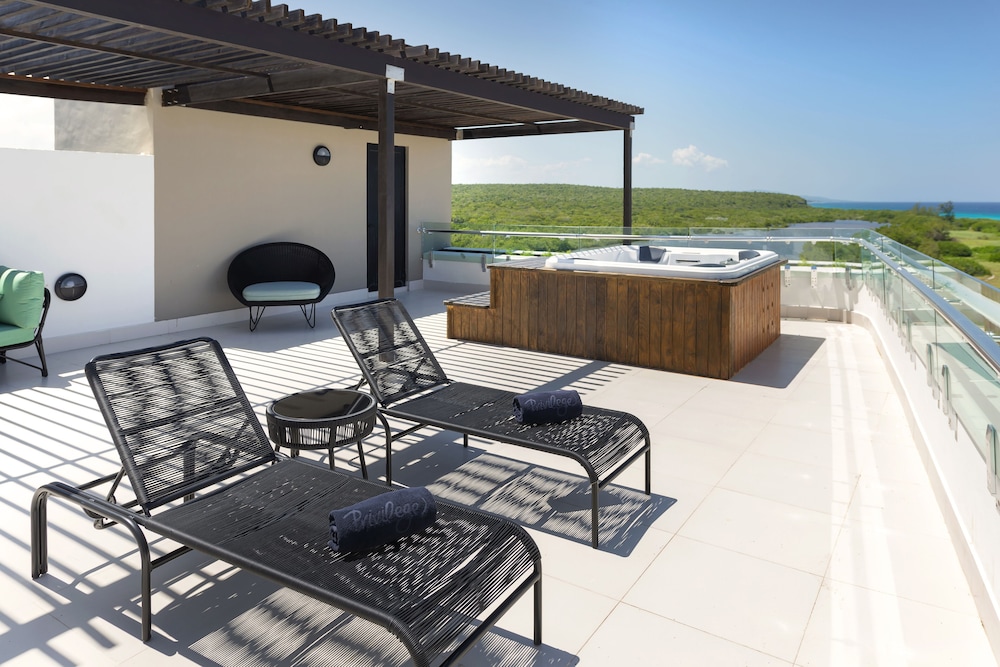 ocean coral spring resort all inclusive