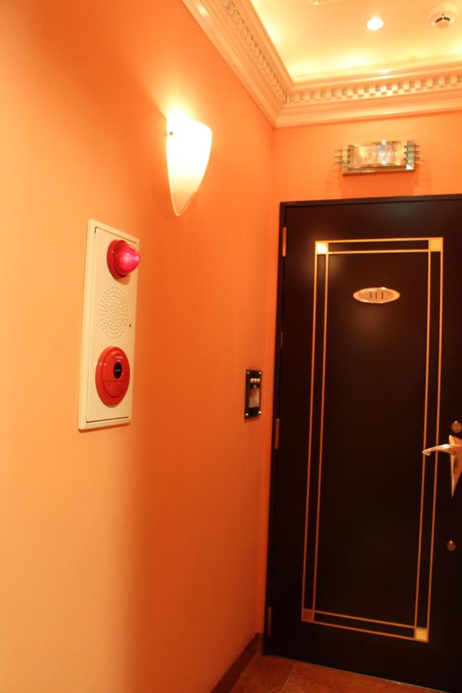 hotel apio adults only