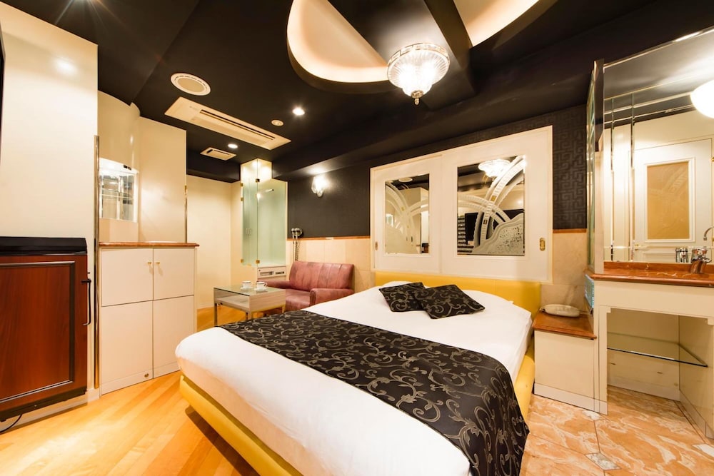 hotel apio adults only