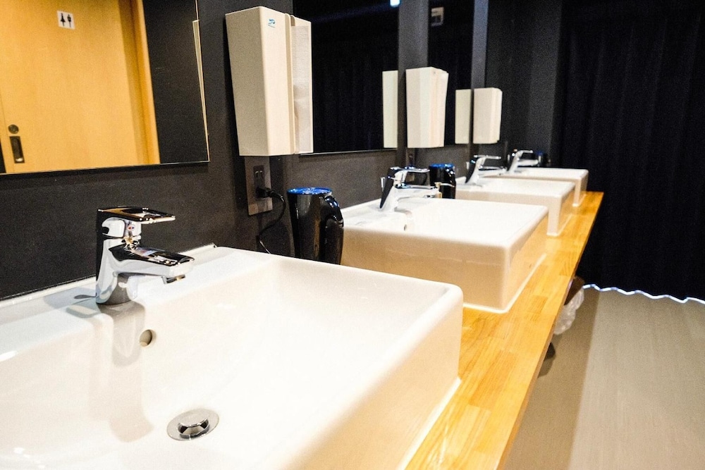 guest house hiroshima mangetak hostel