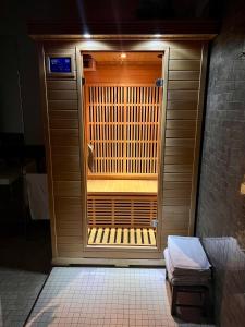 le suite bed and breakfast holiday home