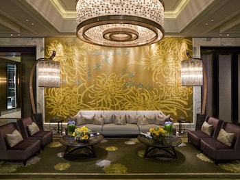 ifc residence