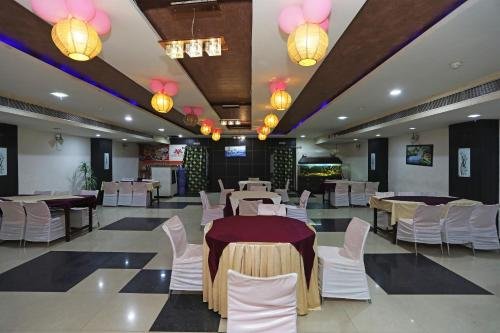 hotel vanya palace by wb inn