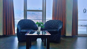 Hotel Diamond Vaishali,,3 star