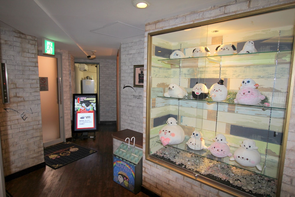 hotel gomax adults only