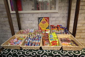 hotel gomax adults only