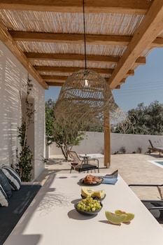 golden sand villas