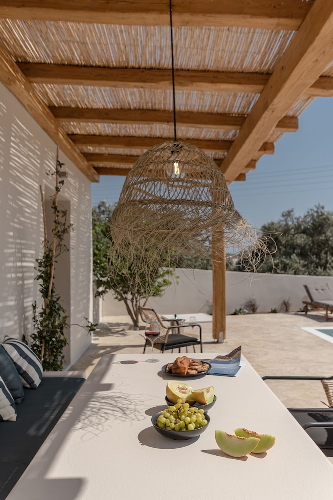 golden sand villas