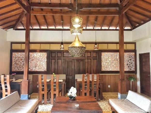 puri langenarjan guest house