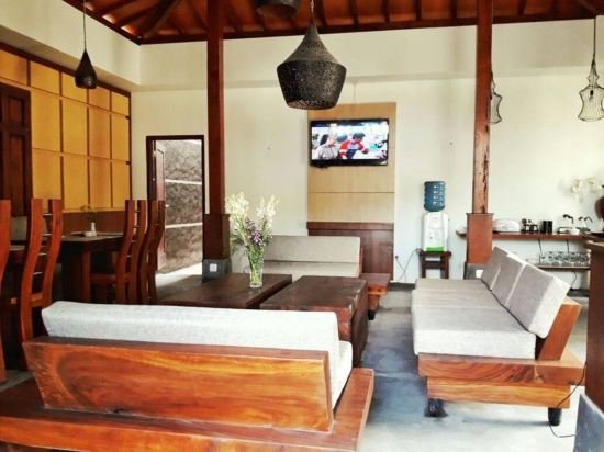 puri langenarjan guest house