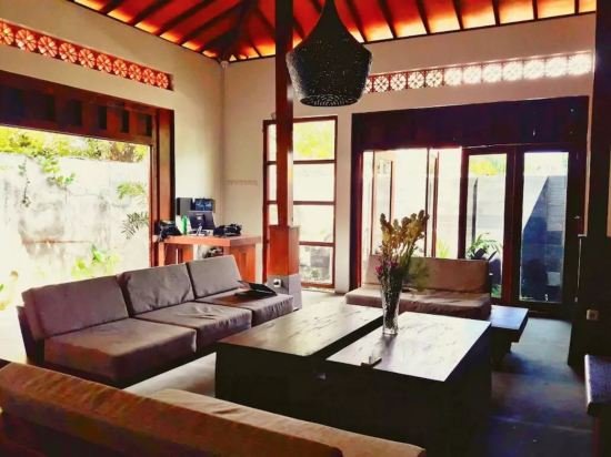 puri langenarjan guest house