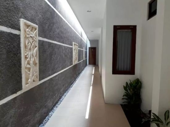 puri langenarjan guest house