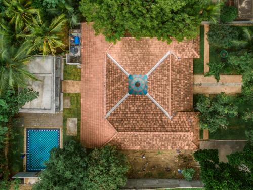 Thambu Illam,Northern Province>>Jaffna,3.5 star