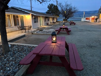 lakeview motel