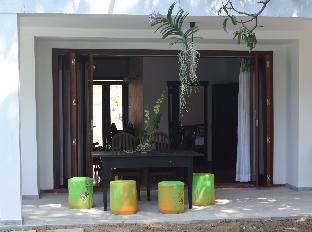 muthu nila villa mirissa