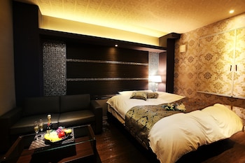 hotel leclair adult only