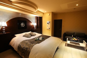 hotel leclair adult only