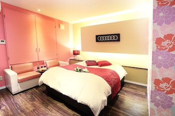 hotel leclair adult only