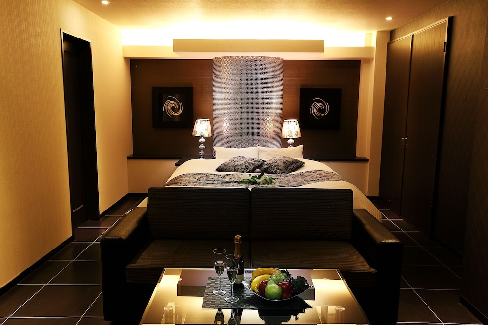 hotel leclair adult only