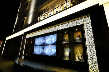 hotel leclair adult only