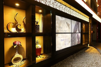 hotel leclair adult only