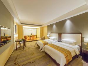 vienna international hotel guangxi guilin diecai wanda high speed railway station